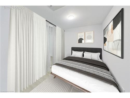 207-321 Spruce Street S, Waterloo, ON - Indoor Photo Showing Bedroom