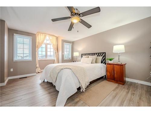 36-20 Shackleton Drive, Guelph, ON - Indoor Photo Showing Bedroom