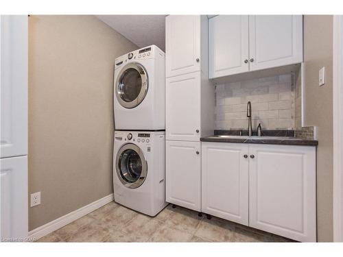 46 Bricker Avenue, Elora, ON - Indoor Photo Showing Laundry Room
