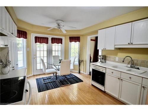 1032 Frei Street, Cobourg, ON - Indoor Photo Showing Kitchen