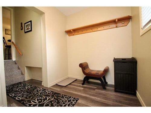7213 6 Highway, Tobermory, ON - Indoor Photo Showing Other Room