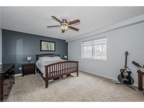 188 Sammon Drive Drive, Rockwood, ON - Indoor Photo Showing Bedroom