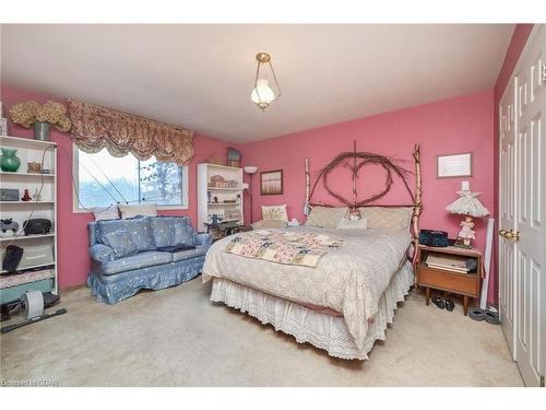 19455 Shaws Creek Road, Caledon, ON - Indoor Photo Showing Bedroom