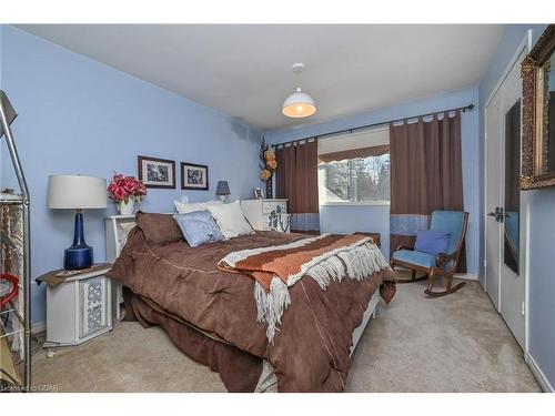 19455 Shaws Creek Road, Caledon, ON - Indoor Photo Showing Bedroom