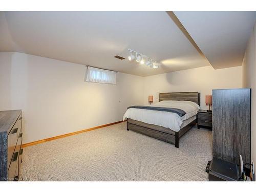 92 Downey Road, Guelph, ON - Indoor Photo Showing Bedroom