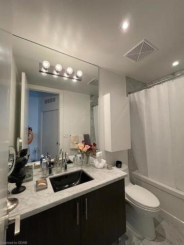 830-39 Queens Quay E, Toronto, ON - Indoor Photo Showing Bathroom