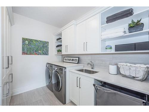 11 Hartfield Drive, Guelph/Eramosa, ON - Indoor Photo Showing Laundry Room