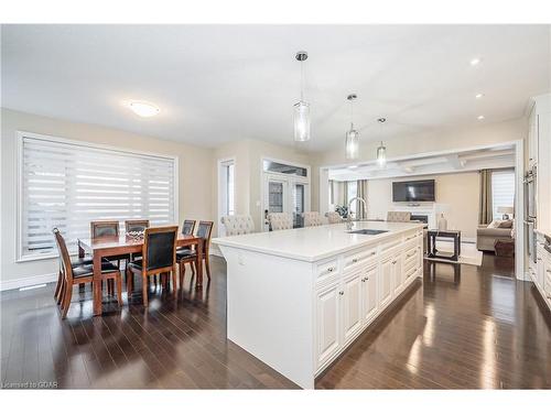 84 Mccann Street, Guelph, ON - Indoor Photo Showing Kitchen With Upgraded Kitchen