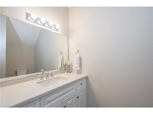 84 Mccann Street, Guelph, ON - Indoor Photo Showing Bathroom