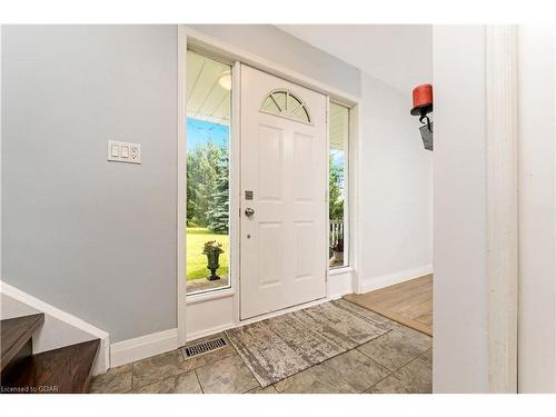 8189 Highway 124, Guelph/Eramosa, ON - Indoor Photo Showing Other Room