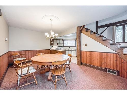 400 Wilson Street, Guelph/Eramosa, ON - Indoor Photo Showing Dining Room
