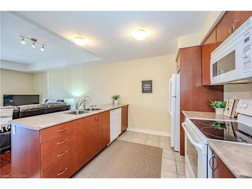 6-100 Frederick Drive, Guelph, ON - Indoor Photo Showing Kitchen With Double Sink