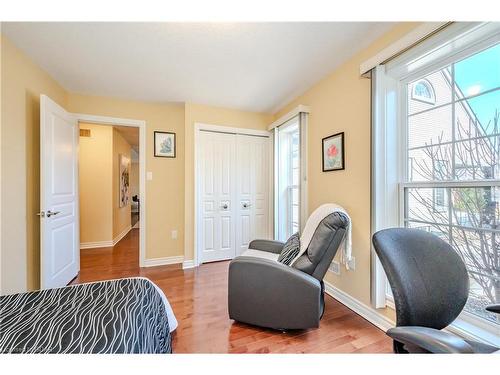 6-100 Frederick Drive, Guelph, ON - Indoor