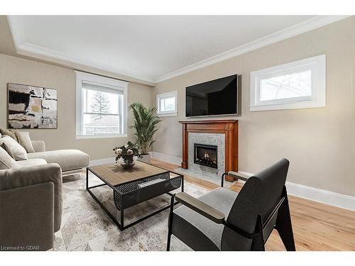 117 Grange Street, Guelph, ON - Indoor Photo Showing Living Room With Fireplace