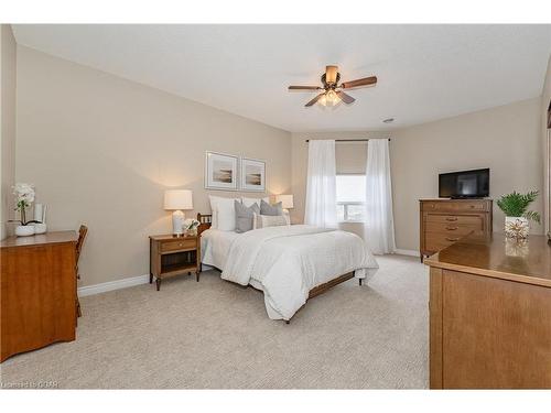 510-60 Wyndham Street S, Guelph, ON - Indoor Photo Showing Bedroom