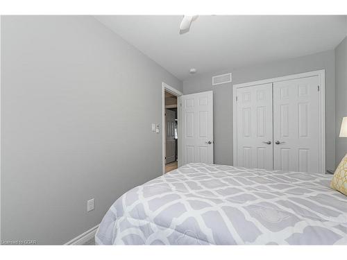 4A-85 Mullin Drive, Guelph, ON - Indoor Photo Showing Bedroom