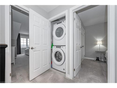4A-85 Mullin Drive, Guelph, ON - Indoor Photo Showing Laundry Room