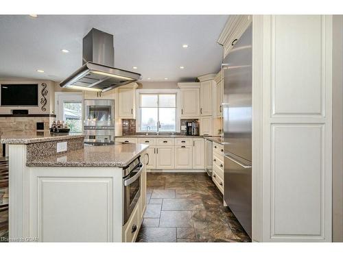 6954 Fife Road, Guelph/Eramosa, ON - Indoor Photo Showing Kitchen With Upgraded Kitchen