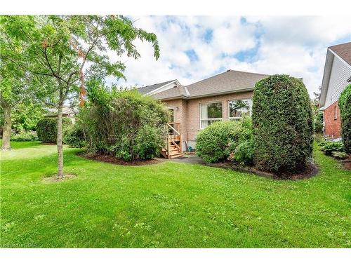 24 Beechlawn Boulevard, Guelph, ON - Outdoor