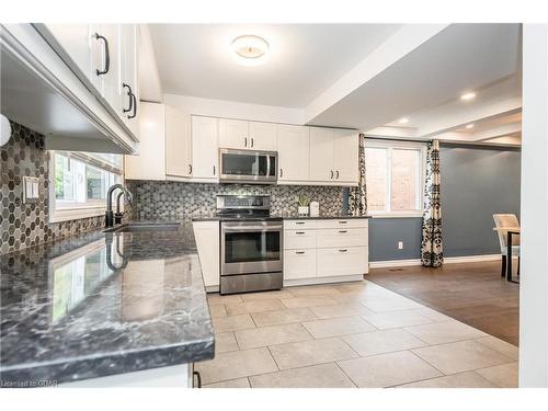236 Ironwood Road, Guelph, ON - Indoor Photo Showing Kitchen With Stainless Steel Kitchen