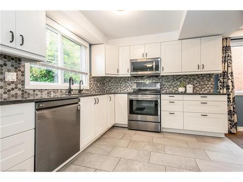 236 Ironwood Road, Guelph, ON - Indoor Photo Showing Kitchen With Stainless Steel Kitchen With Upgraded Kitchen