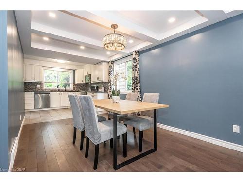 236 Ironwood Road, Guelph, ON - Indoor Photo Showing Dining Room