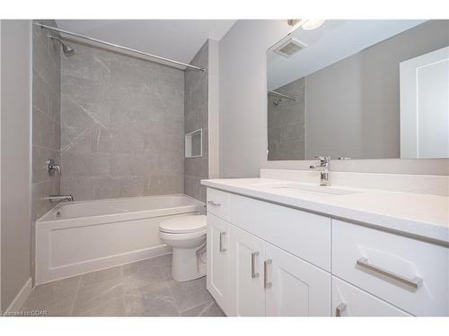 29-42 Hedley Lane, Elora, ON - Indoor Photo Showing Bathroom
