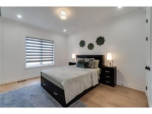 7278 Gore Road, Puslinch, ON - Indoor Photo Showing Bedroom