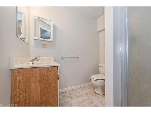 5941 Wellington Rd. 7, Elora, ON - Indoor Photo Showing Bathroom