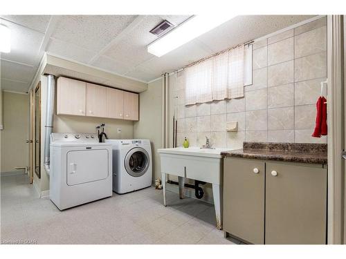 228 Victoria Road N, Guelph, ON - Indoor Photo Showing Laundry Room