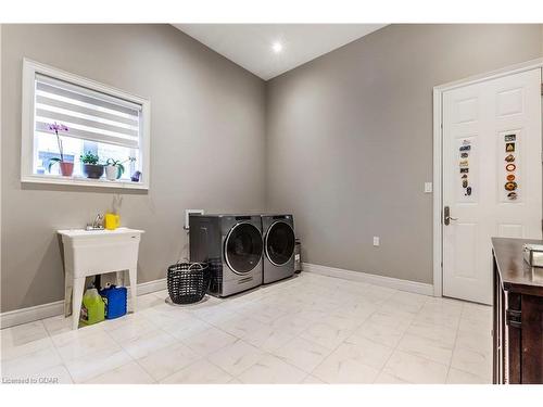 83 Mccann Street, Guelph, ON - Indoor Photo Showing Laundry Room