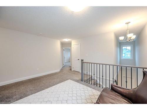 45 Queensgate Crescent, Breslau, ON - Indoor Photo Showing Other Room