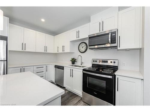 205-332 Gosling Gardens, Guelph, ON - Indoor Photo Showing Kitchen With Stainless Steel Kitchen With Upgraded Kitchen
