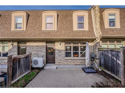 18-82A Cardigan Street, Guelph, ON - Outdoor With Exterior
