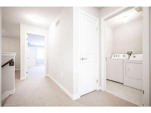 135 Acacia Street, Pelham, ON - Indoor Photo Showing Laundry Room