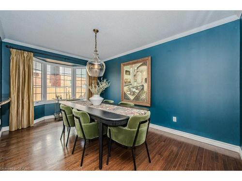 35 Foxwood Crescent, Guelph, ON - Indoor Photo Showing Dining Room