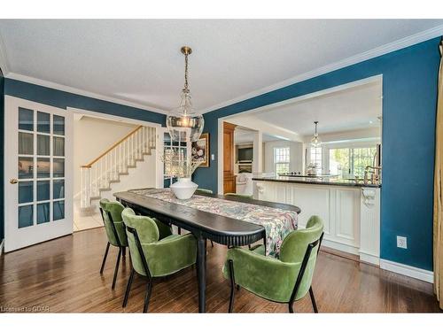 35 Foxwood Crescent, Guelph, ON - Indoor Photo Showing Dining Room