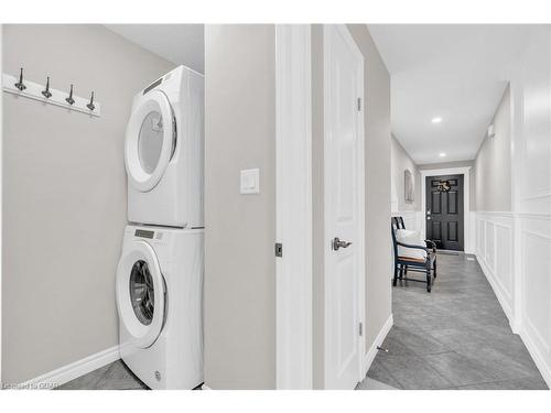 20A-146 Downey Road, Guelph, ON - Indoor Photo Showing Laundry Room