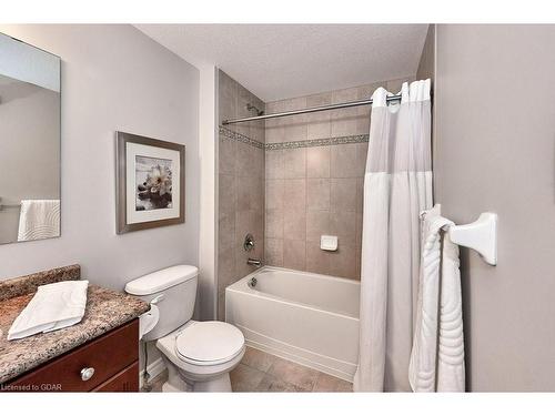 93 Mussen Street, Guelph, ON - Indoor Photo Showing Bathroom