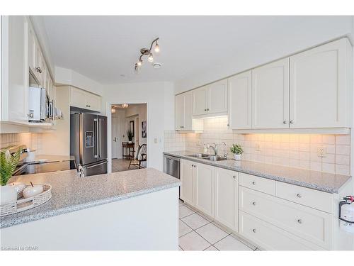 407-65 Bayberry Drive, Guelph, ON - Indoor Photo Showing Kitchen With Double Sink