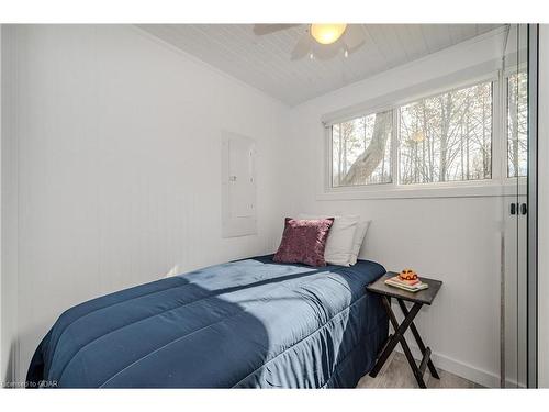 835 Eighth Street, Belwood, ON - Indoor Photo Showing Bedroom