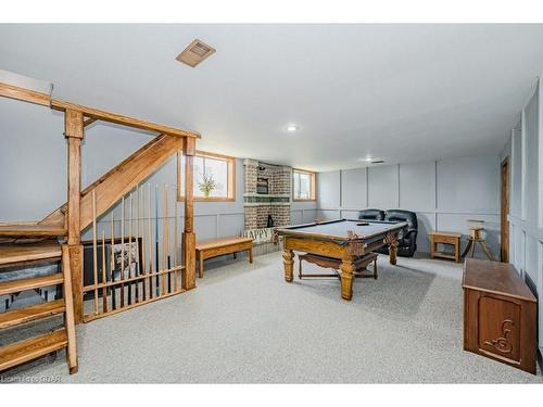 8108 Wellington Rd 22, Centre Wellington, ON - Indoor Photo Showing Other Room