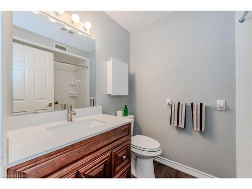 207-20 St George Street, Kitchener, ON - Indoor Photo Showing Bathroom