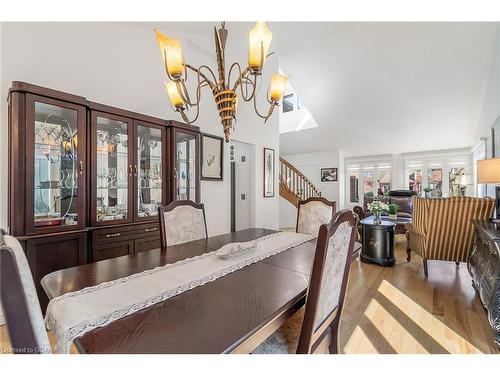 40 Forster Drive, Guelph, ON - Indoor Photo Showing Dining Room