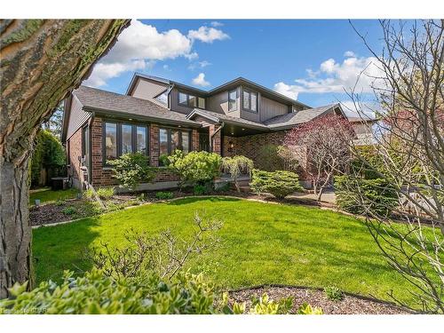 40 Forster Drive, Guelph, ON - Outdoor