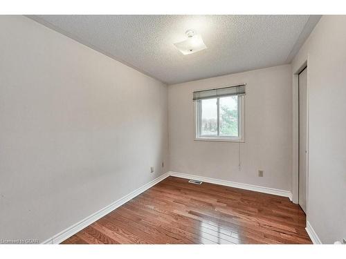 4 Bushmills Crescent, Guelph, ON - Indoor Photo Showing Other Room