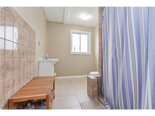 285 Main Street W, Dundalk, ON - Indoor Photo Showing Bathroom