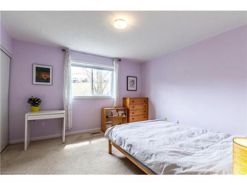 40 Palomino Trail, Georgetown, ON - Indoor Photo Showing Bedroom