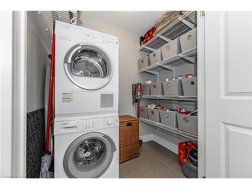 1304-160 Macdonell Street, Guelph, ON - Indoor Photo Showing Laundry Room