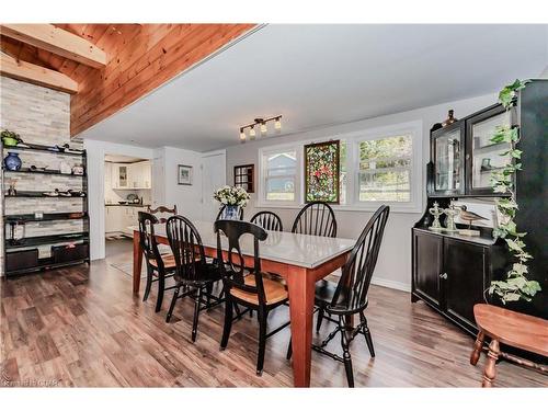 724 Seventh Street, Belwood Lake, ON - Indoor Photo Showing Dining Room
